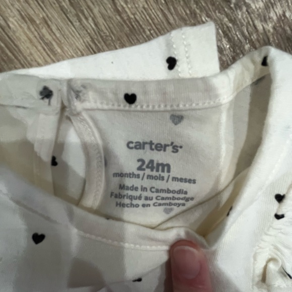 Carters 2-Piece Outfit - Picture 2 of 10